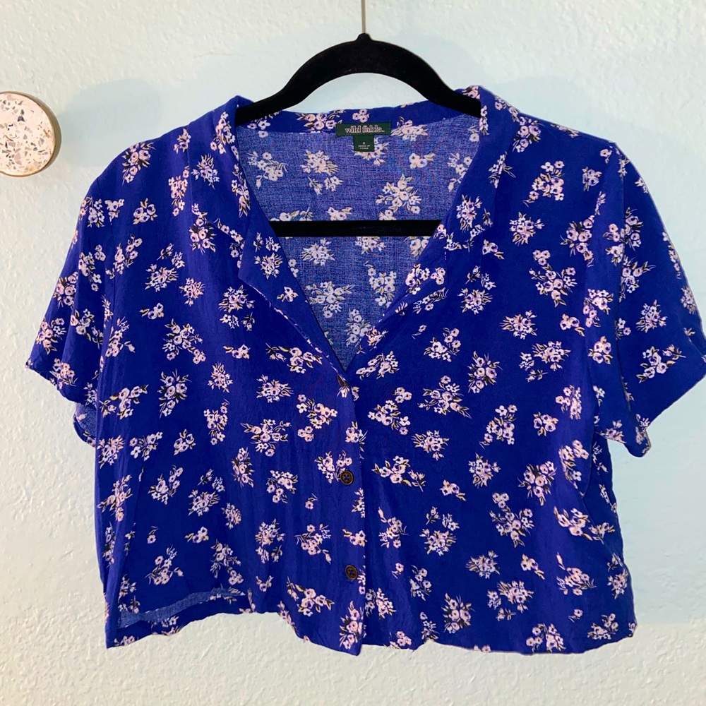 Wild fable cropped button down